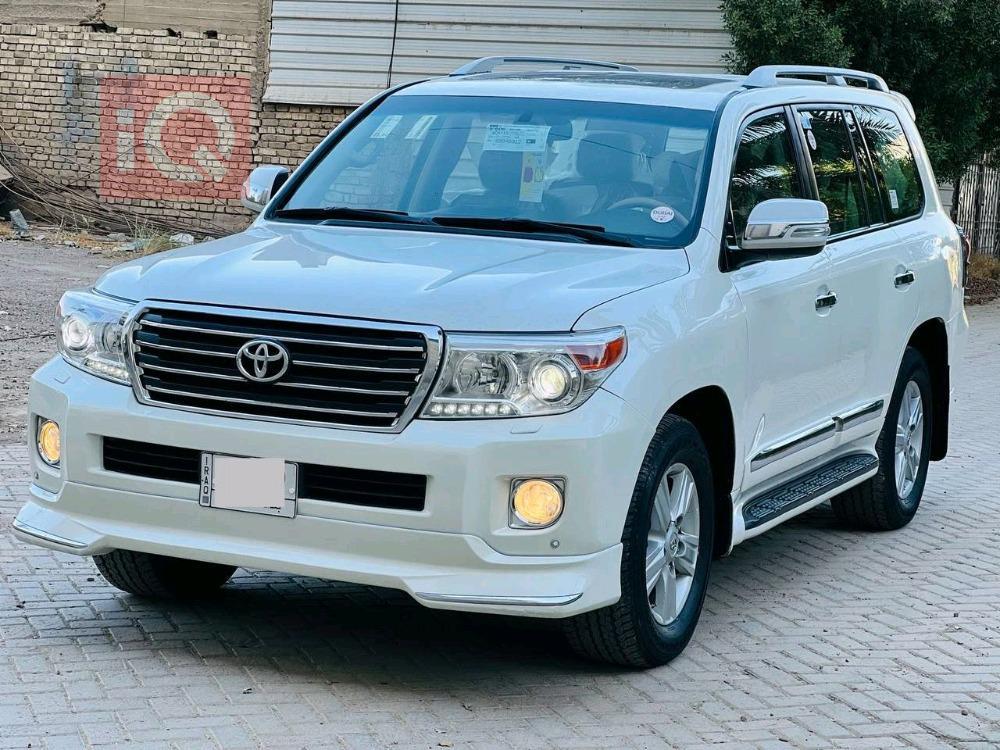 تويوتا لاندكروزر